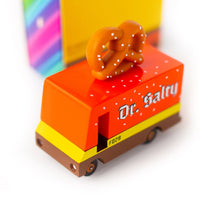 Load image into Gallery viewer, Pretzel Van